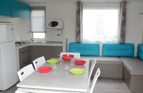 La Chaize-Giraud Other | Mobil home 32m² avec Terrasse pour 6 personnes - API-1-52-304
