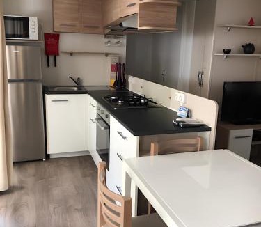 Saint-Jean-de-Monts Apartment | Mobil - Home 3 Chambres 8p - 191 bd
