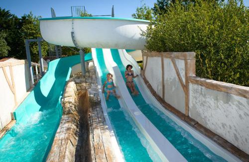 Givrand Other | Mobil Home 4 chambres - Camping Domaine de Beaulieu