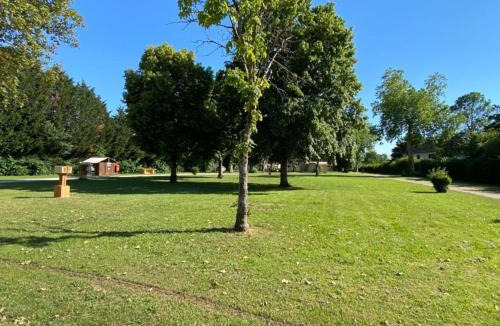 Athee Other | Mobil-home 4 pers avec terrasse - API-1-52-1363