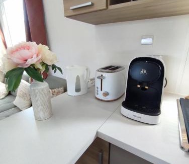 Rocbaron Other | MOBIL HOME 40M2 ECRIN DE VERDURE