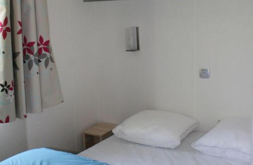 Chaille-les-Marais Other | Mobil-home 6 pers avec terrasse à Chaillé-les-Marais - API-1-52-499