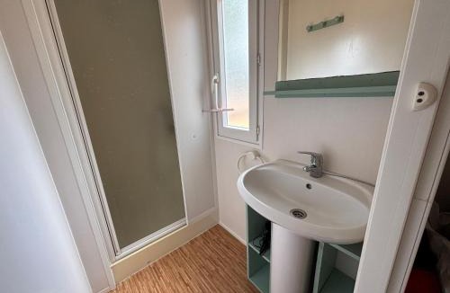 Pradons Ski Chalet | Mobil-home 6 pers piscine & rivière Ardèche
