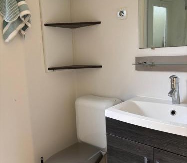 Saint-Brevin-les-Pins Other | Mobil-home 8 personnes proche plage et foret