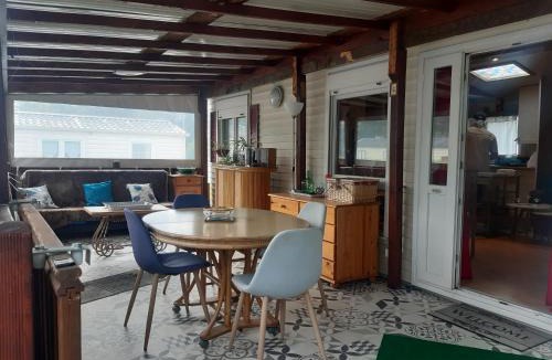 Foix Other | Mobil home au bord du lac de Foix
