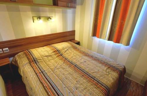 Saint-Rome-de-Tarn Other | Mobil-home avec Terrasse, 3 Chambres, 4 Personnes - API-1-52-1131