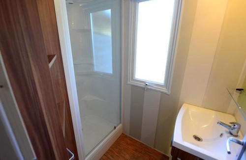 Saint-Rome-de-Tarn Other | Mobil-home avec Terrasse, 3 Chambres, 4 Personnes - API-1-52-1131