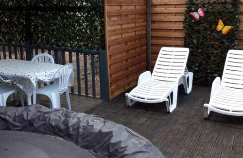 Sournia Other | Mobil-Home avec Jacuzzi pour 4 personnes et Terrasse - API-1-52-465