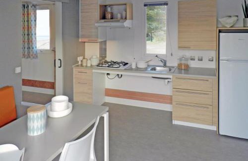 Luynes Other | Mobil home avec terrasse pour 2 personnes - API-1-52-1158