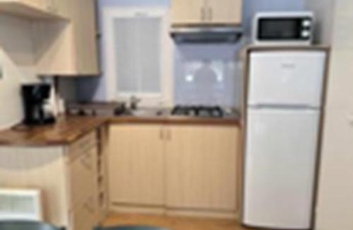 Mejannes-le-Clap Other | Mobil-Home Camping naturiste