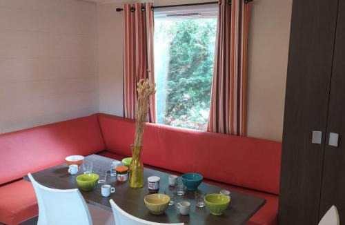 Saint Maime Other | Mobil-home climatisé - 6 pers. - API-1-52-2228