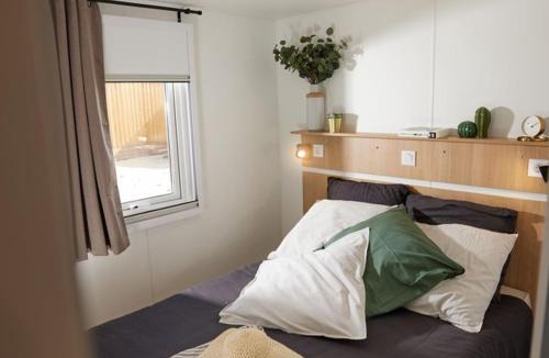 La Mothe-Achard Other | Mobil-home confortable avec 2 chambres et cuisine équipée - API-1-52-481