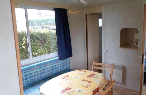 La Chapelle-devant-Bruyeres Other | Mobil-home de 24m² avec Terrasse pour 5 personnes - API-1-52-1023