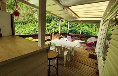 Latouille-Lentillac Ski Chalet | mobil home de campagne