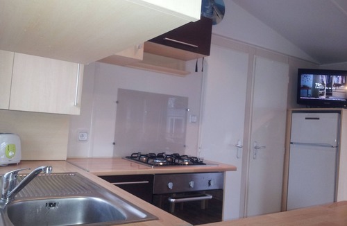 Saint-Jean-de-Monts House | MOBIL HOME 6/8 pers CAMPING 4 * LE BOIS MASSON SIBLU