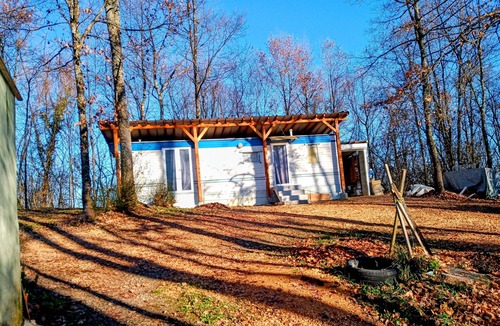 Couret House | Mobil Home in wooded grounds quiet location south facing altitude 485.Aspet 5 km