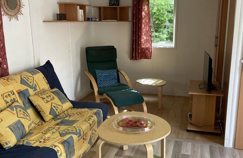 Aouste-sur-Sye House | Mobil-home "Le Charmant"