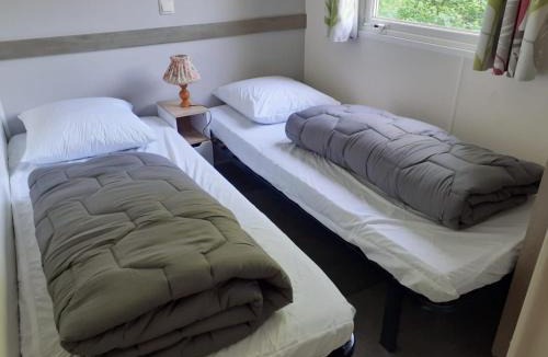 Thiviers Apartment | Mobil-home Moon River
