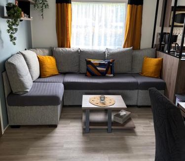 Gastes Other | Mobil-home neuf 8 personnes Bora Bora