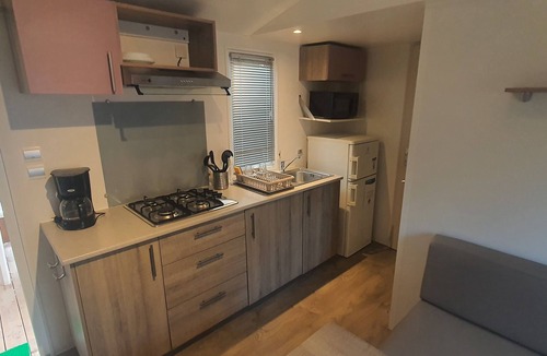 Nans-les-Pins House | Mobil home prèmium 5 beds camping *