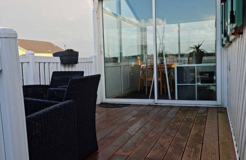 Lion-sur-Mer House | Mobil home residence de la baie Lion Sur mer