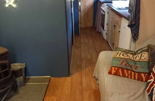 Champsac House | Mobil home rustique dans petite ferme