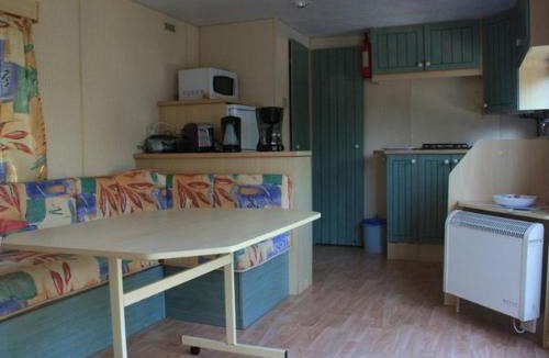 Concourson-sur-Layon Other | Mobil-home spacieux avec terrasse – 6 personnes - API-1-52-1216