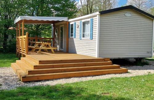 Le Chesne Other | Mobil homes 6 et 8 places - Camping de Bairon 08 - Emplacement exceptionnel Bord de lac
