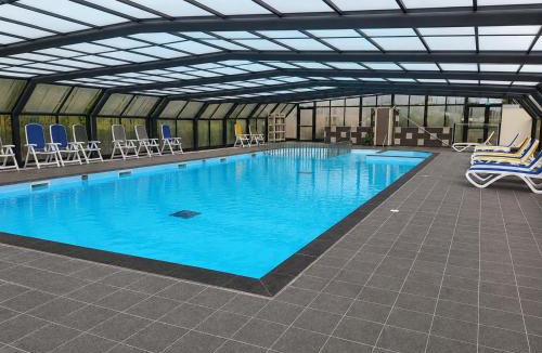 La Haye Other | Mobile Home 8 personnes PISCINE ouverte-fermée