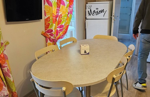 Villeneuve-les-Maguelone House | Mobile home sleeps 6