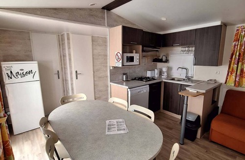 Villeneuve-les-Maguelone House | Mobile home sleeps 6