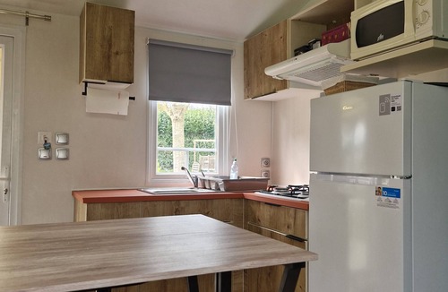 Chateauneuf-de-Galaure House | Mobile home number 480 in camping 4☆