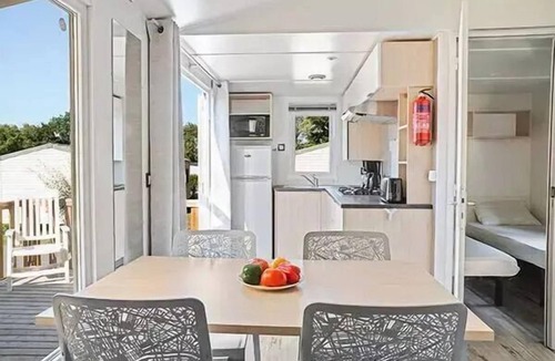 Chateauneuf-de-Galaure House | Mobile Home | Comfort | 2 Bedrooms | 4 Guests | Raised Deck | A/C