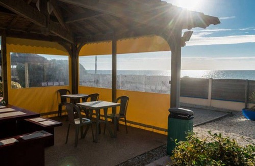 Saint-Michel-Chef-Chef House | Mobile home with terrace in Saint-Michel-Chef-Chef