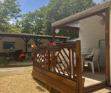 Saint-Paulet-de-Caisson Other | Mobile home