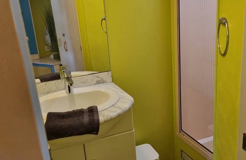 Saint-Jean-de-Valeriscle Ski Chalet | Mobile home Willerby renovated 4 people