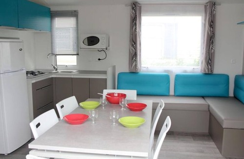 La Chaize-Giraud House | Mobile Home 32m² with Terrace for 6 People