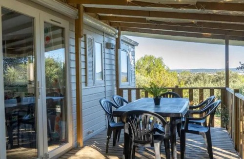 Calvisson House | Mobile Home 3 Bedrooms - Private Terrace