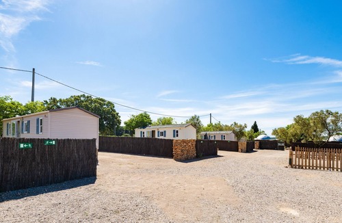Tirig House | Mobile Home '36' with Mountain View, Wi-Fi and Air Conditioning