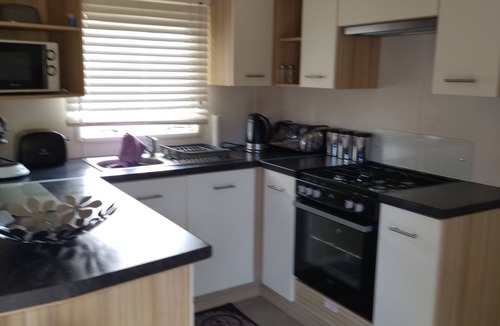 Combourg House | MOBILE-HOME 38M² - 2 BEDROOMS - SLEEPS 4