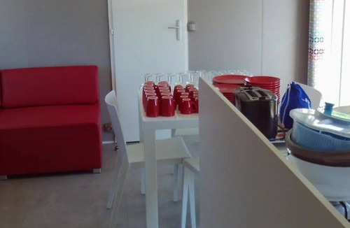 Le Boulou House | Mobile Home 40m² with Terrace for 6 at Le Boulou Camping