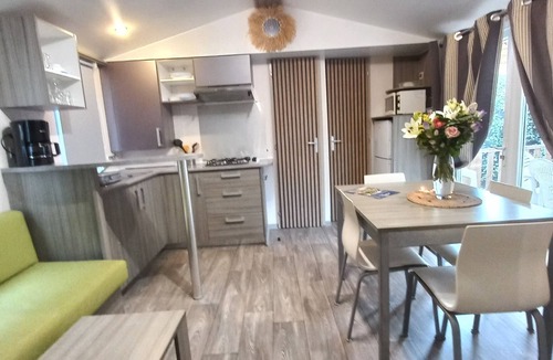 Vendres House | Mobile Home 6 Personnes ,3 Chambres 32m2 Avec Terrasse 14m2 Semi Couverte