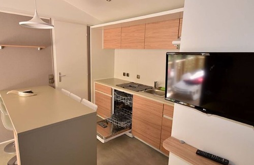 Meolans-Revel House | Mobile home - AC - 2 guests