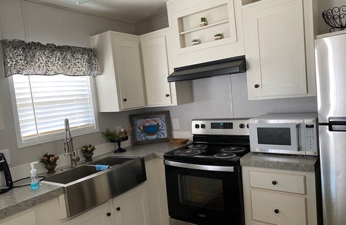 Valona House | Mobile Home at Shellman Bluff