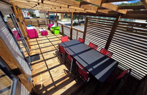 Aubenas House | Mobile home camping La Chareyrasse