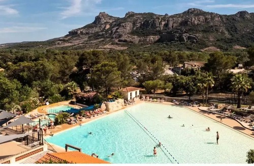 Le Muy Ski Chalet | Mobile home Cannes 6 persons