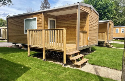 Triel-sur-Seine Ski Chalet | Mobile Home Chalet
