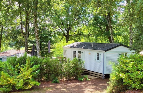 Champs-Romain House | Mobile home Chateau Le Verdoyer *