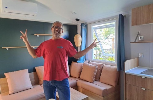 Condrieu Apartment | Mobile-home dans camping 4 étoiles