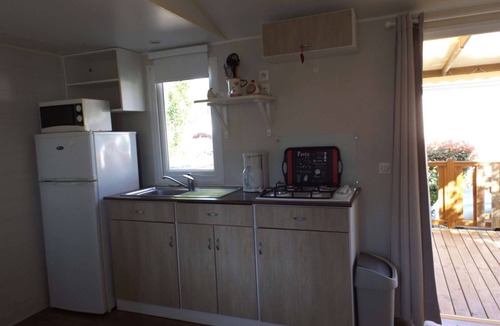 Sigean House | MOBILE HOME "ECHO of the WAVES" * AIR CONDITIONING *COVERED AND CLOSED TERRACE*